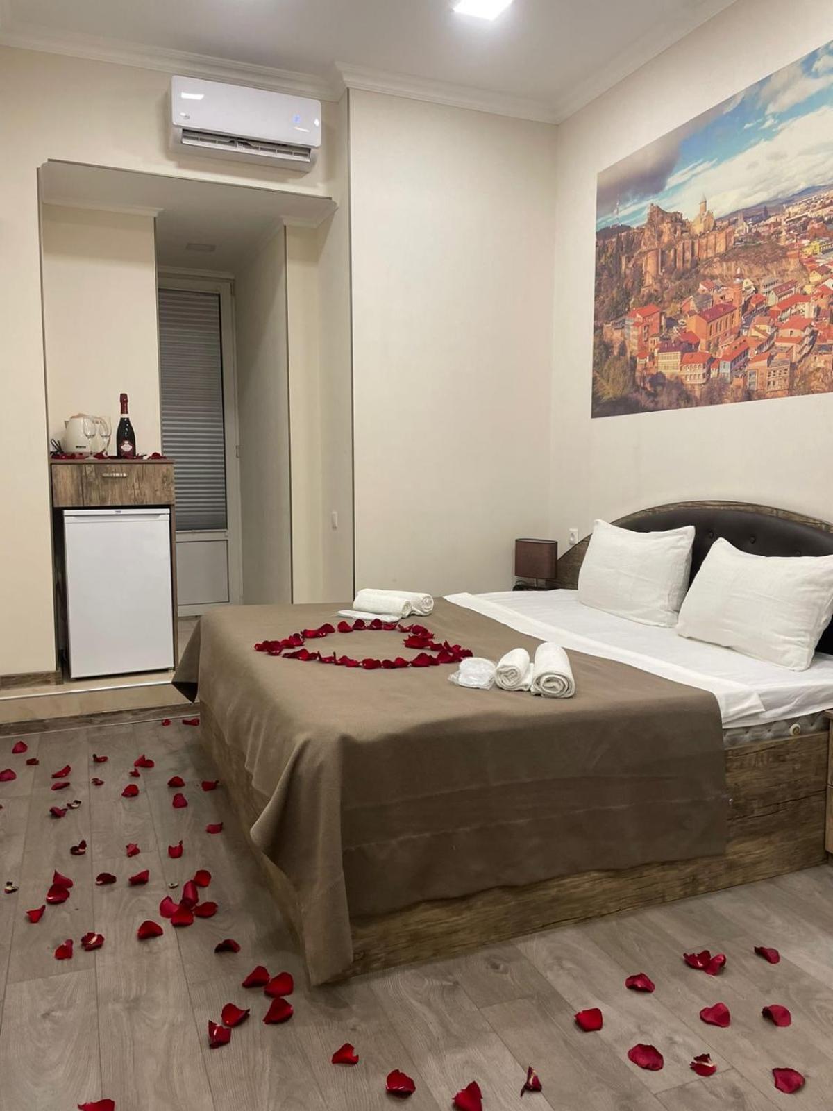 Sweet Rooms Inn Tiflis Exterior foto
