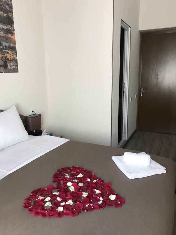 Sweet Rooms Inn Tiflis Exterior foto