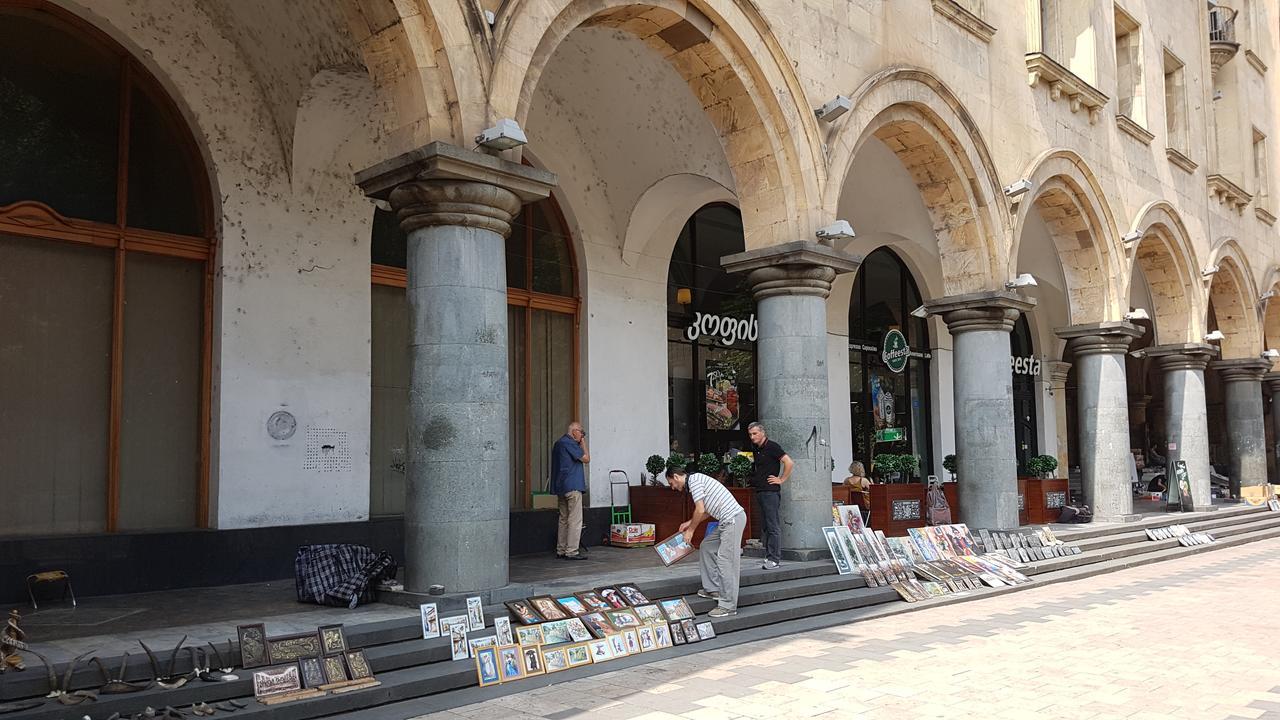 Sweet Rooms Inn Tiflis Exterior foto