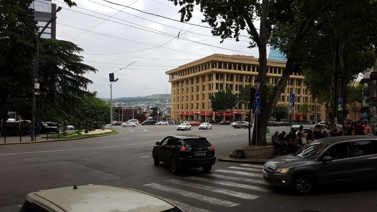 Sweet Rooms Inn Tiflis Exterior foto